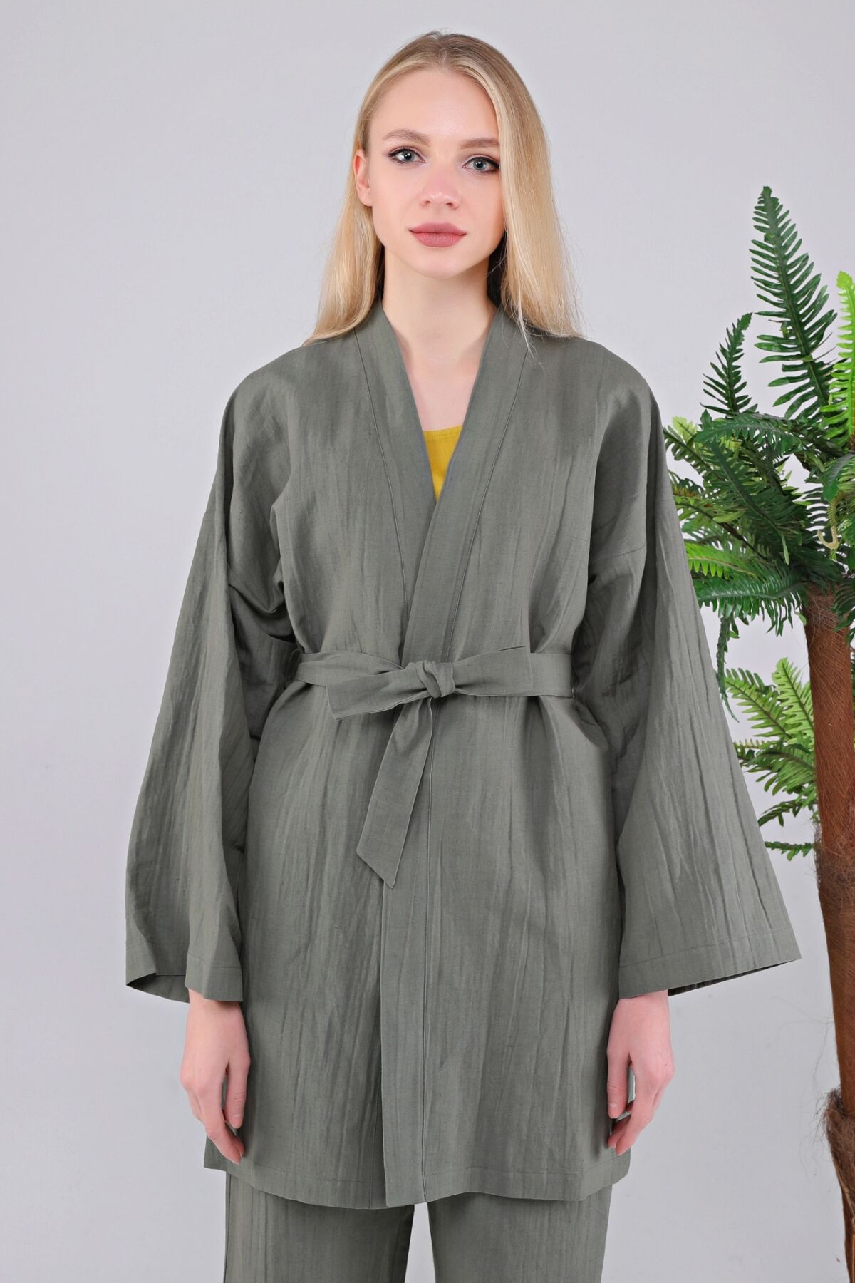 Deli Hanım- %100 Kenevir İplik Kadın Kısa Kimono